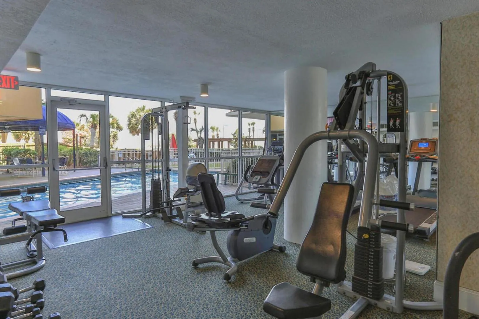 Beautiful Updated Pelican Beach Unit!!! Destin 0*,