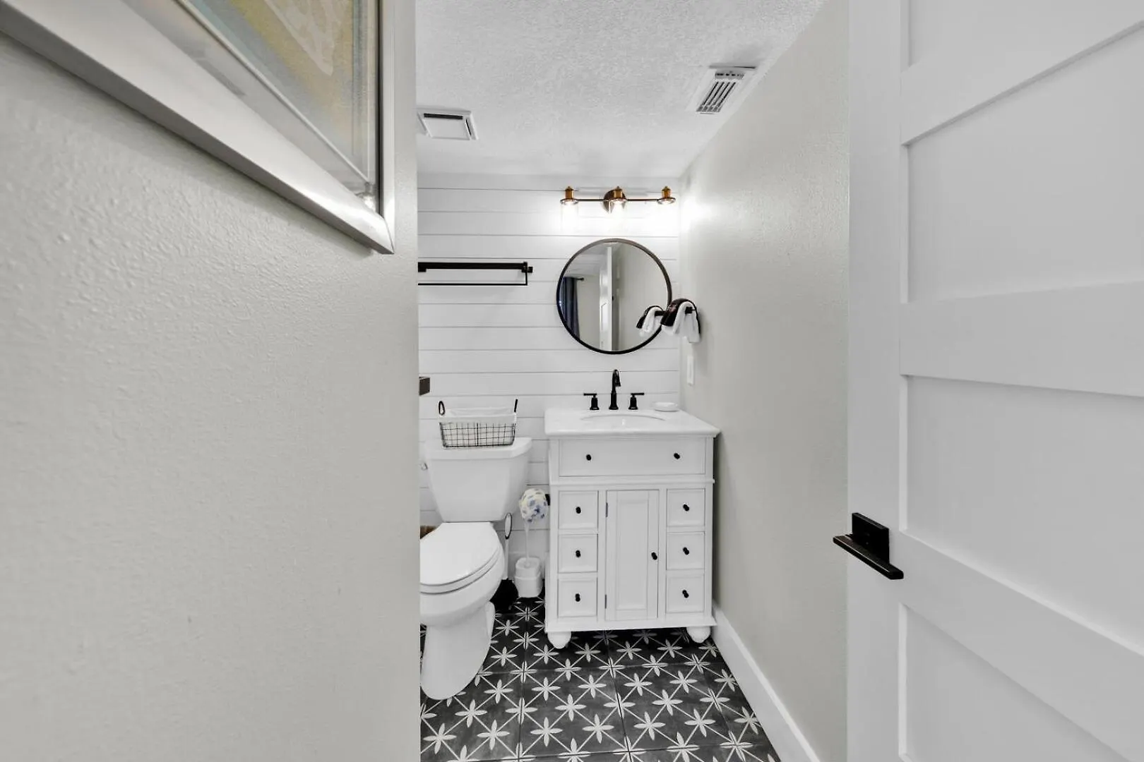 Beautiful Updated Pelican Beach Unit!!! Destin United States
