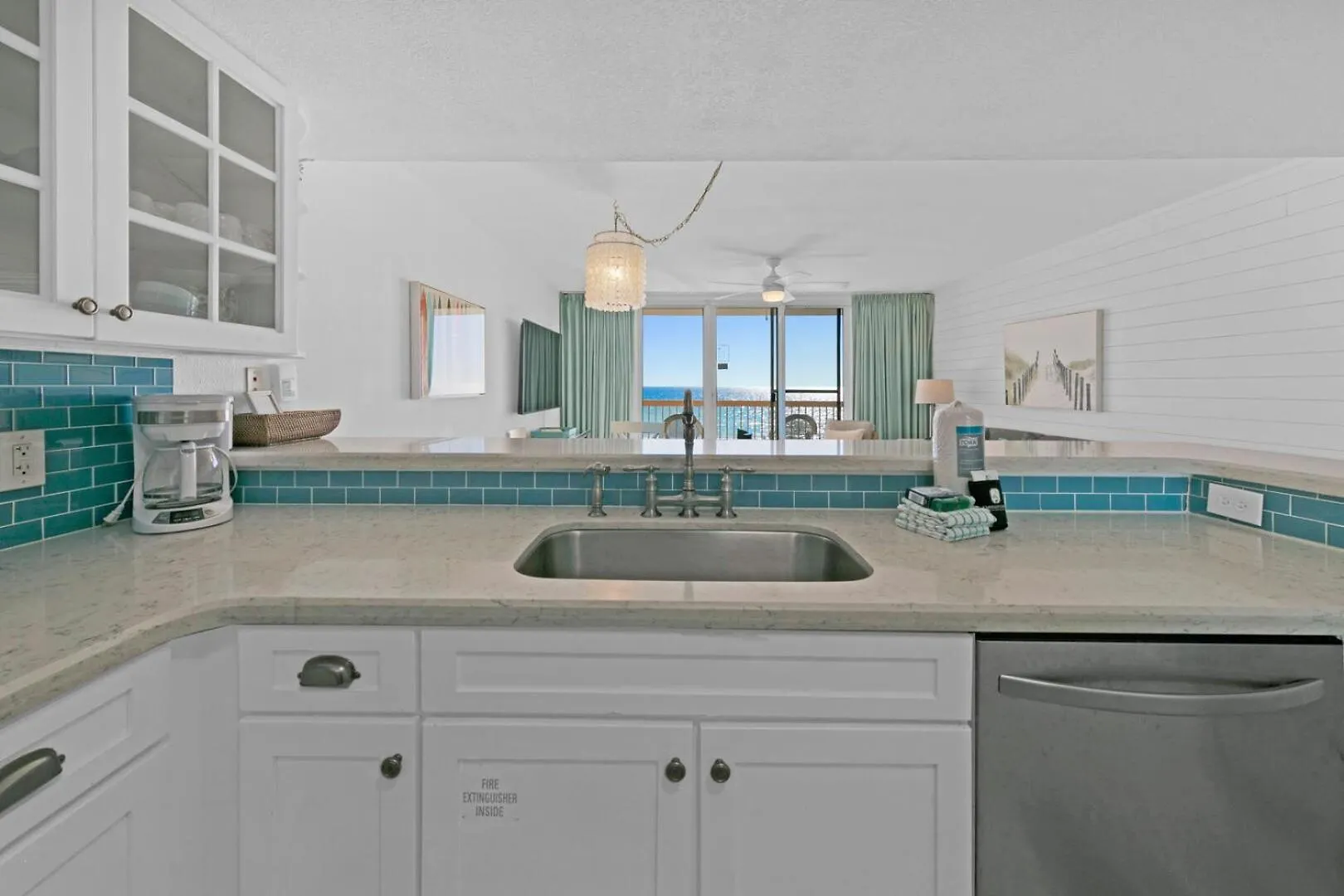Beautiful Updated Pelican Beach Unit!!! Destin Prázdninový dům